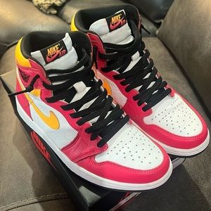 Air Jordan 1 Retro High